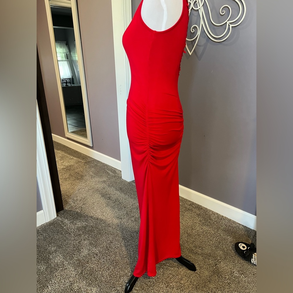 VENUS Red Laced Back Rouched Dress - Picture 4 of 5